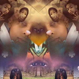 Meet your Posher, Lydia